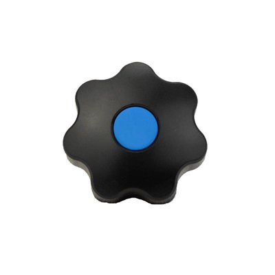 0.01 มม. ไนลอนฉีดขึ้นรูปลูกบิดดอกบ๊วยกล Handwheel ไนลอนจับเจ็ดดาว