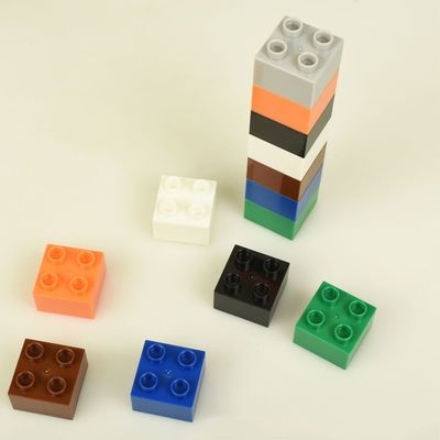 การพัฒนาการฉีดพลาสติก CE ของของเล่นเด็กโมเดลรถ